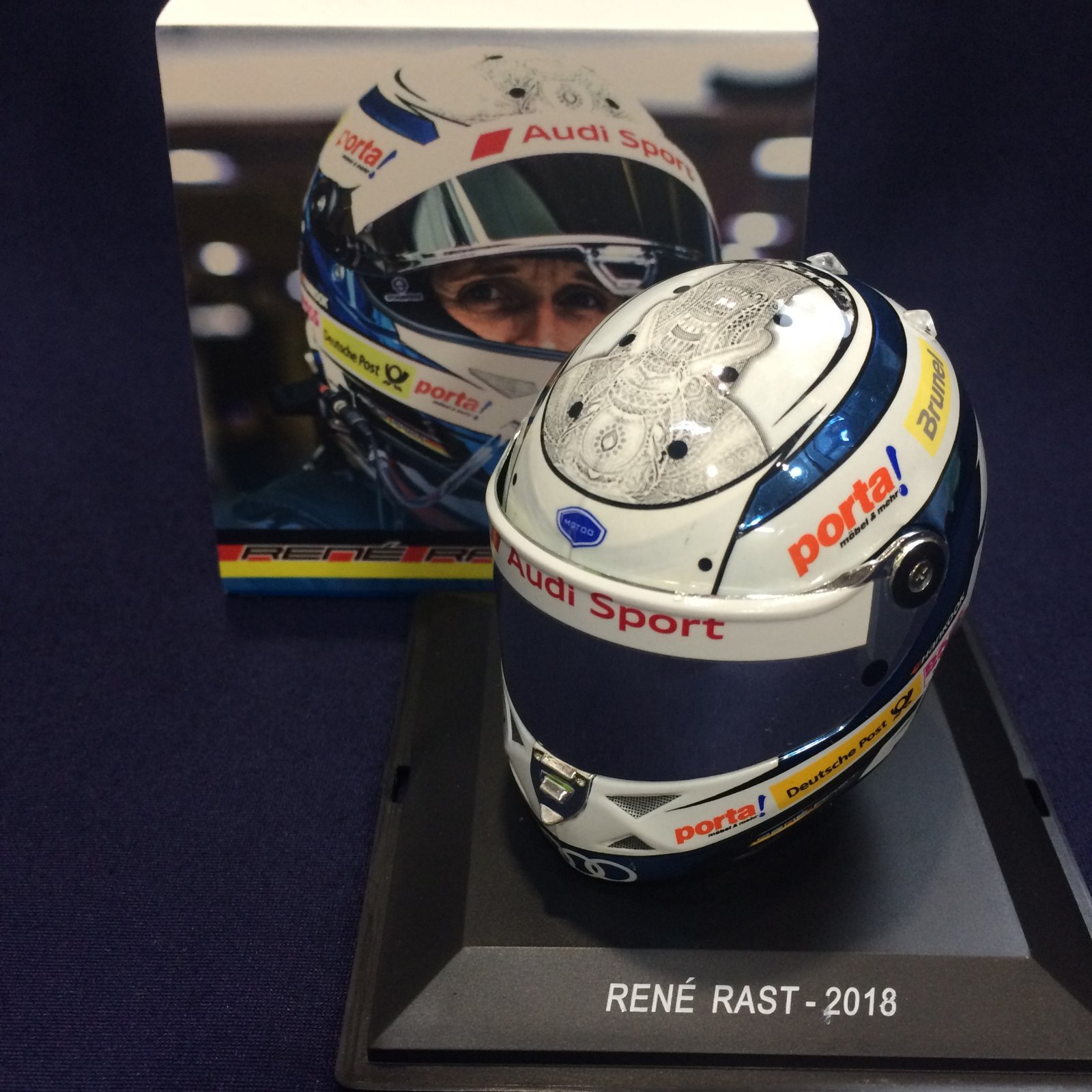 画像: セカンドハンド品●SPARK 1/5スケール●直筆サイン入り● DTM 2018 （レネ・ラスト）ミニチュアヘルメット