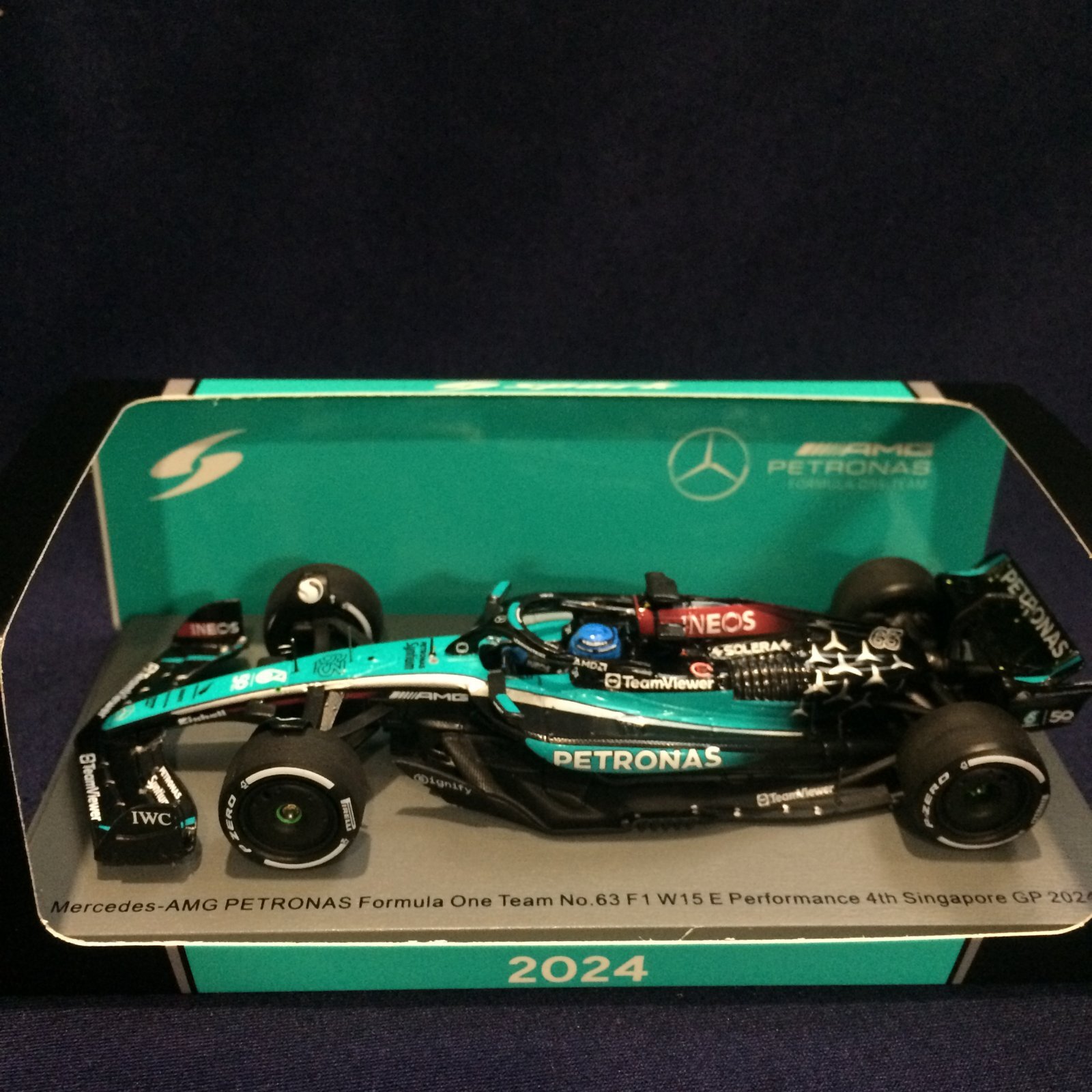 画像1: 新品正規入荷品●SPARK 1/43 MERCEDES-AMG PETRONAS F1 W15 4th SINGAPORE GP 2024 (G.ラッセル）#63