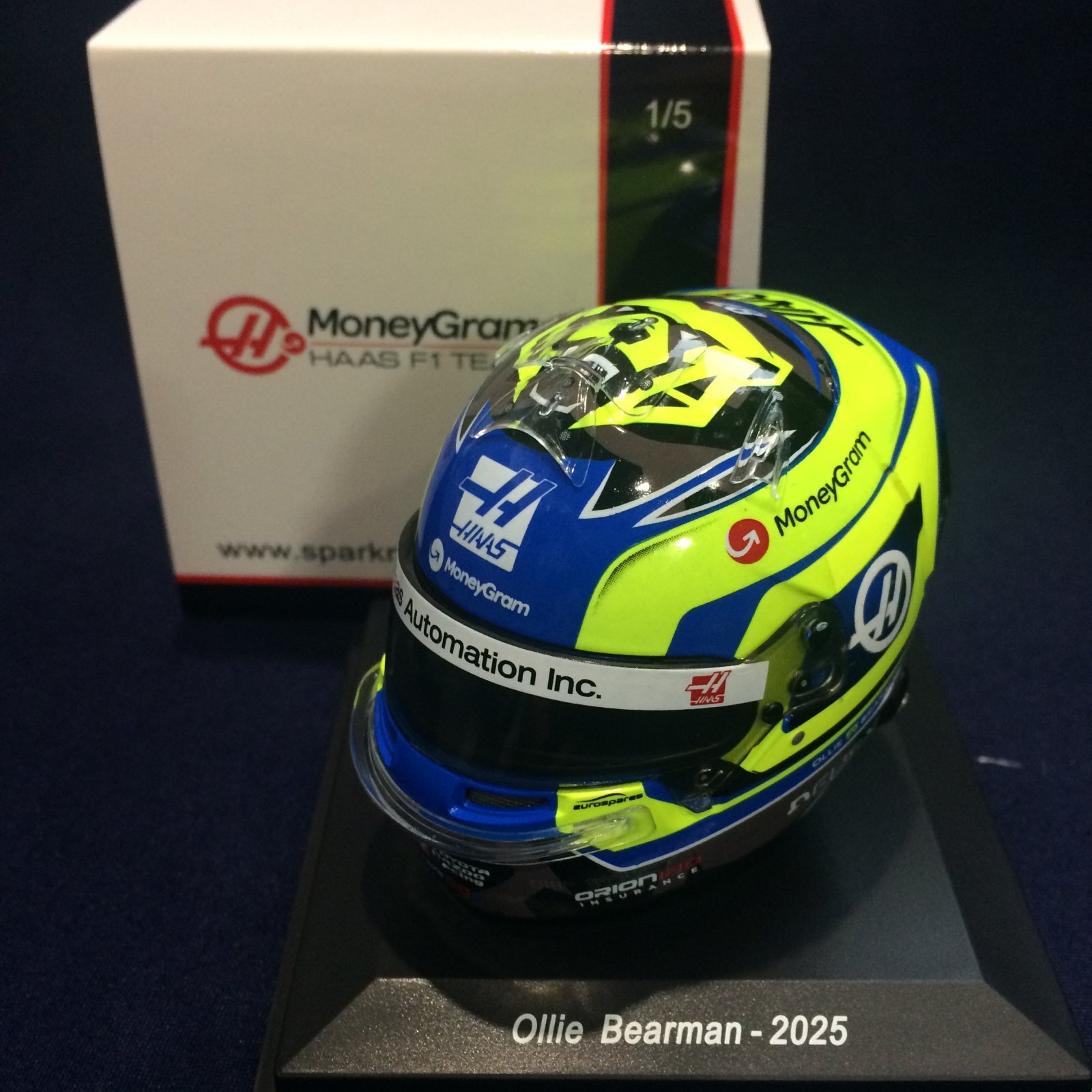 画像1: 新品正規入荷品●SPARK1/5 HAAS F1 2025 (O.ベアマン）ミニヘルメット