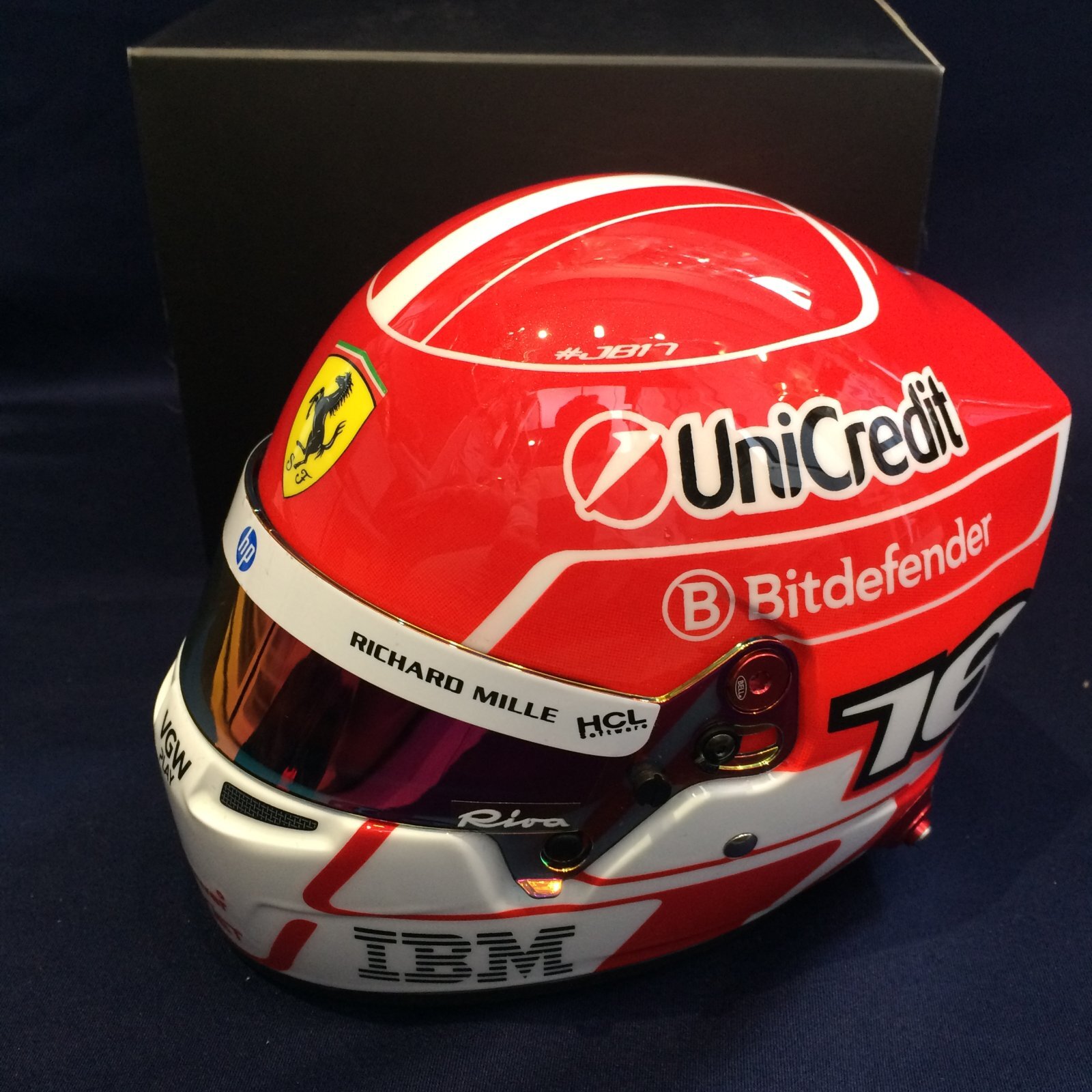 画像1: BELL 1/2スケール FERRARI 2025 （C.ルクレール） ミニヘルメット