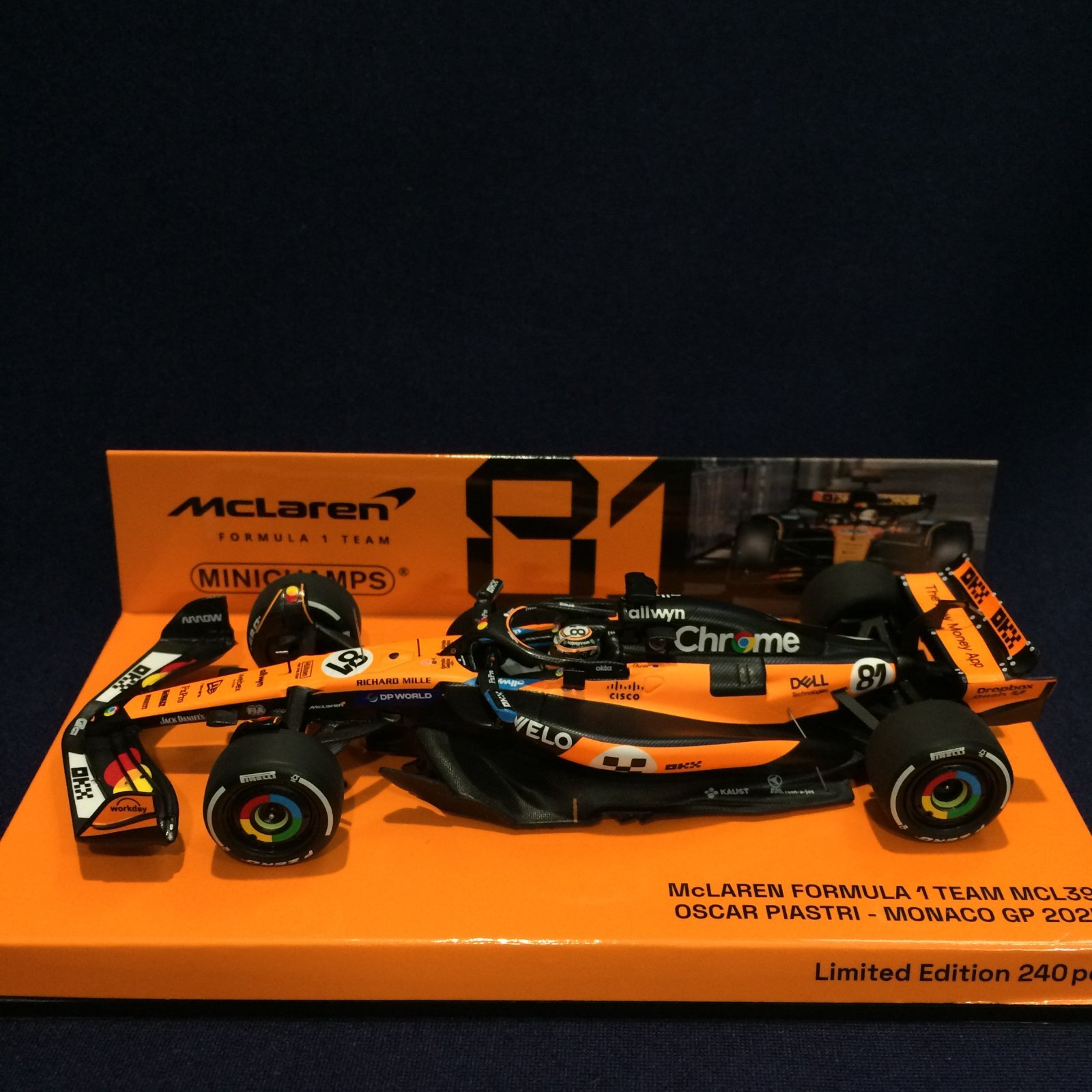 画像1: 新品正規入荷品●PMA 1/43 McLAREN F1 MCL39 MONACO GP 2025 (O.ピアストリ）#81