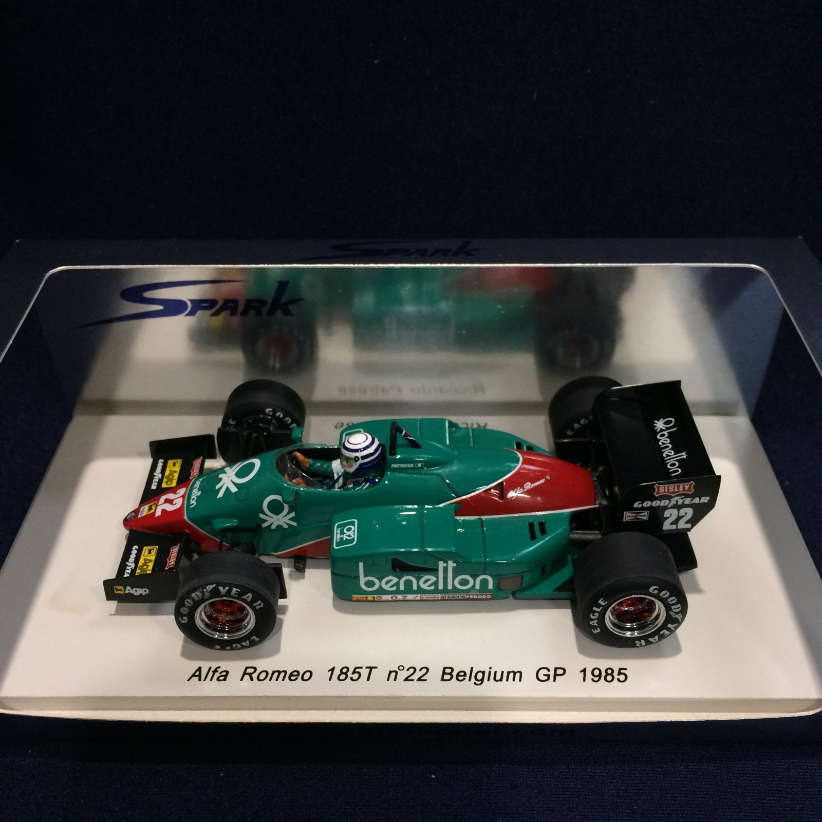 画像1: セカンドハンド品●SPARK 1/43 ALFA ROMEO 185T BELGIUM GP 1985 (R.パトレーゼ）#22