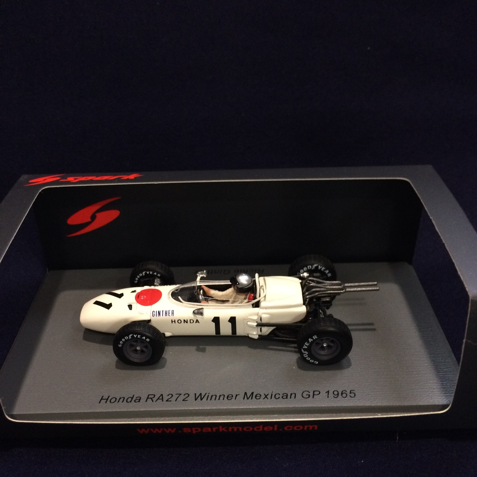 画像1: 新品正規入荷品●SPARK 1/43 HONDA RA272 WINNER MEXICAN GP 1965 (R.ギンサー）#11