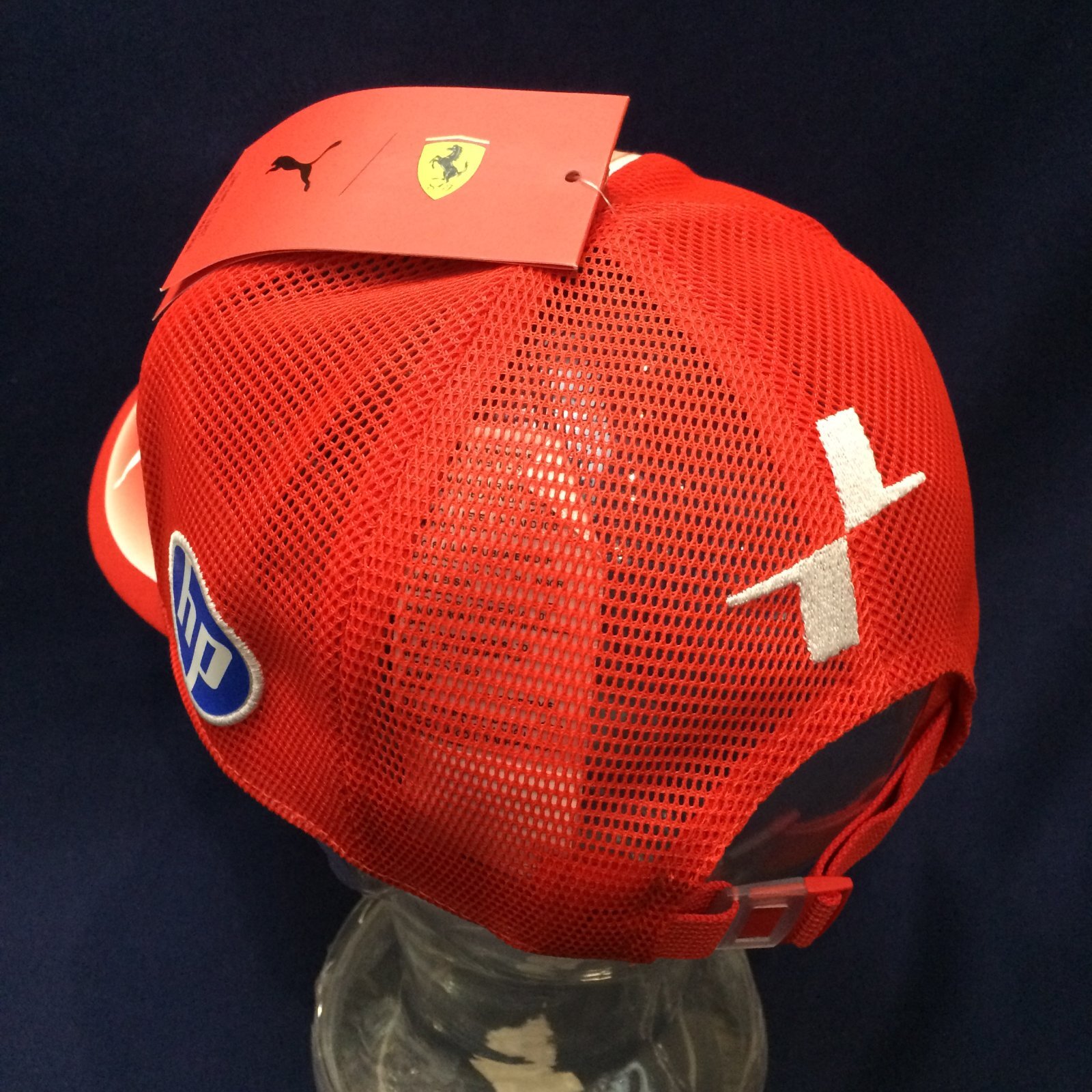 画像: スクーデリア フェラーリ HP チーム チャールズ・ルクレール トラッカーキャップ 2026