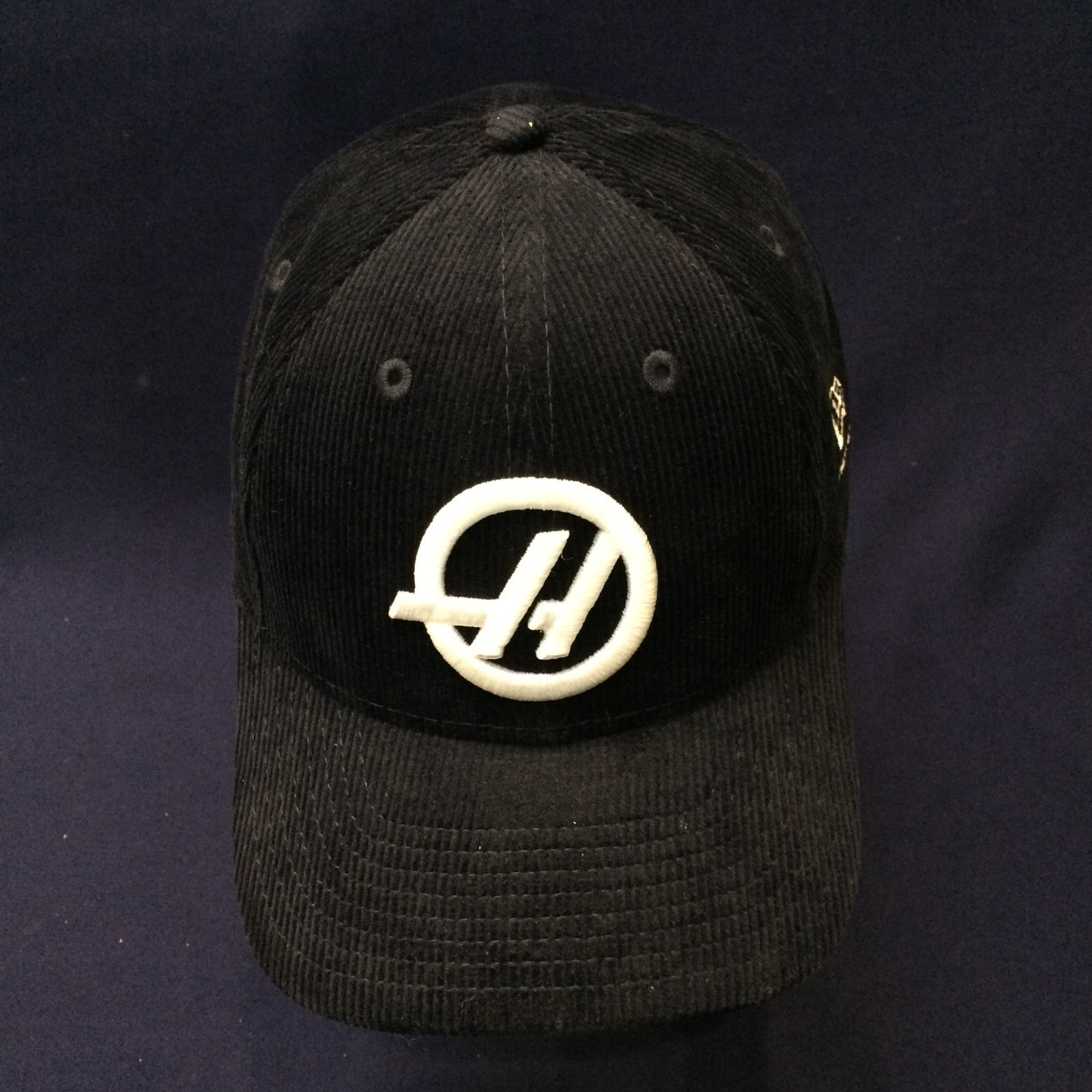 画像1: TGR ハース F1チーム NewEra 9FORTY コーデュロイ キャップ