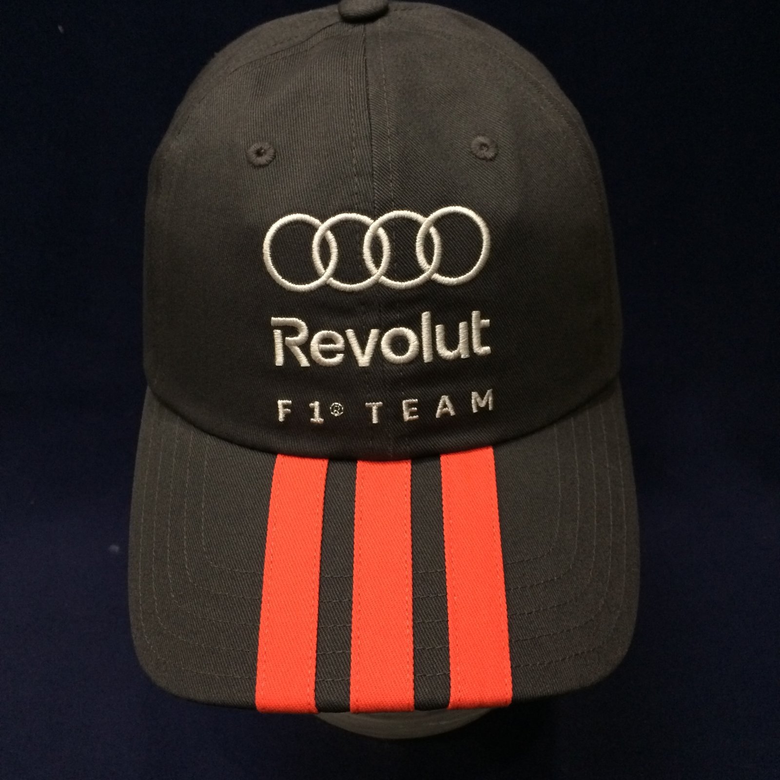 画像1: AUDI REVOLUT F1 チーム DNA 3ストライプ キャップ 2026