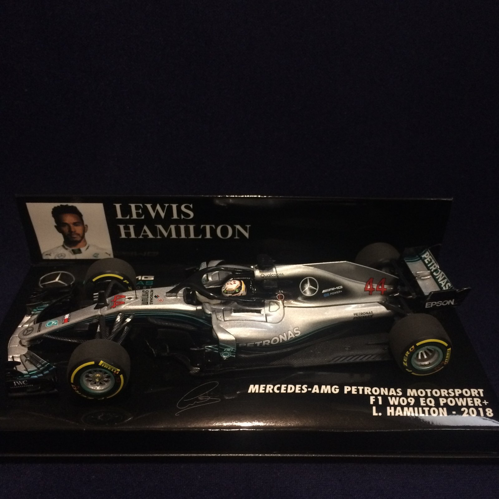 画像1: セカンドハンド品●PMA1/43 MERCEDES-AMG PETRONAS W09 (L.ハミルトン）2018 #44