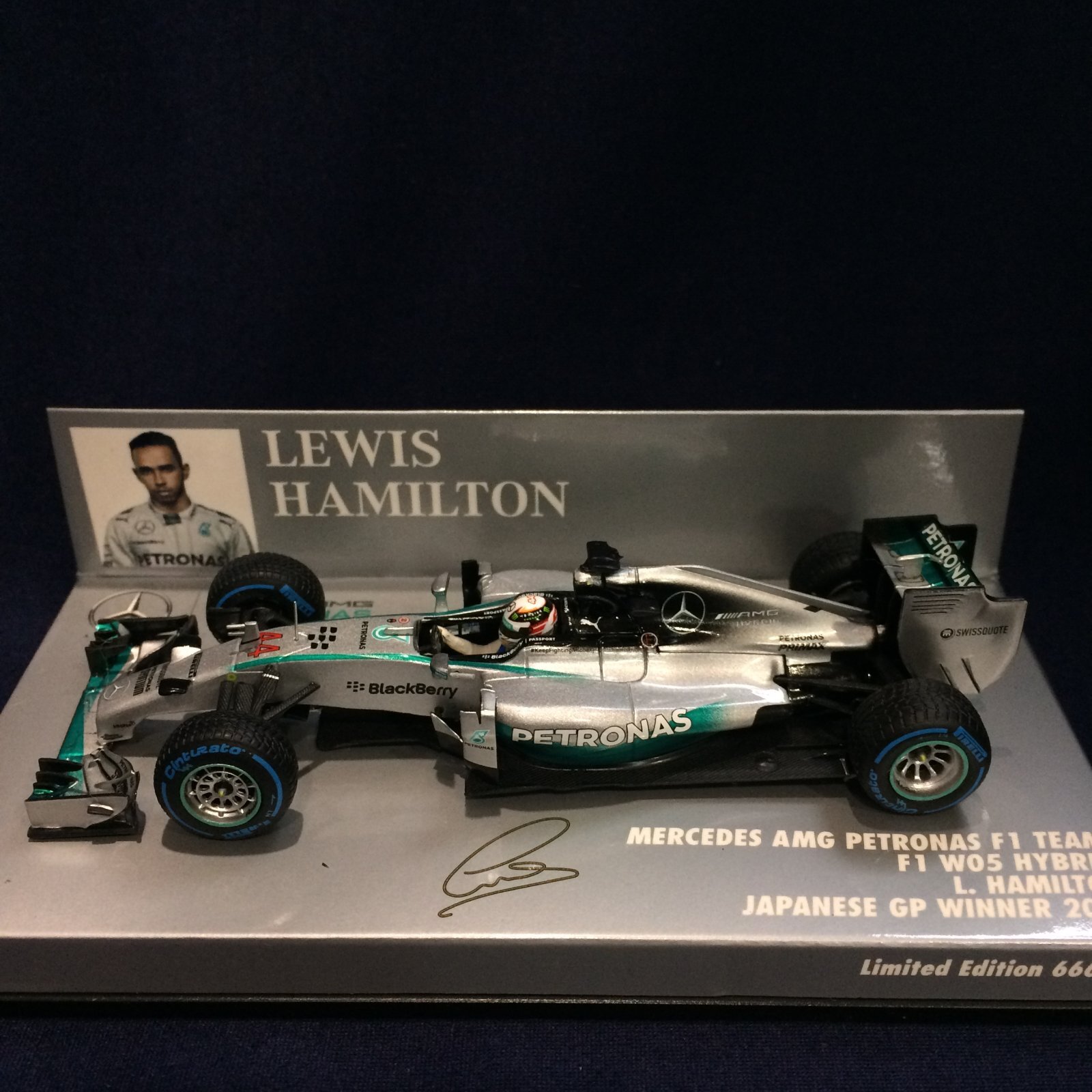 画像1: セカンドハンド品●PMA1/43 MERCEDES AMG PETRONAS W05 WINNER JAPANESE GP 2014 (L.ハミルトン）#44
