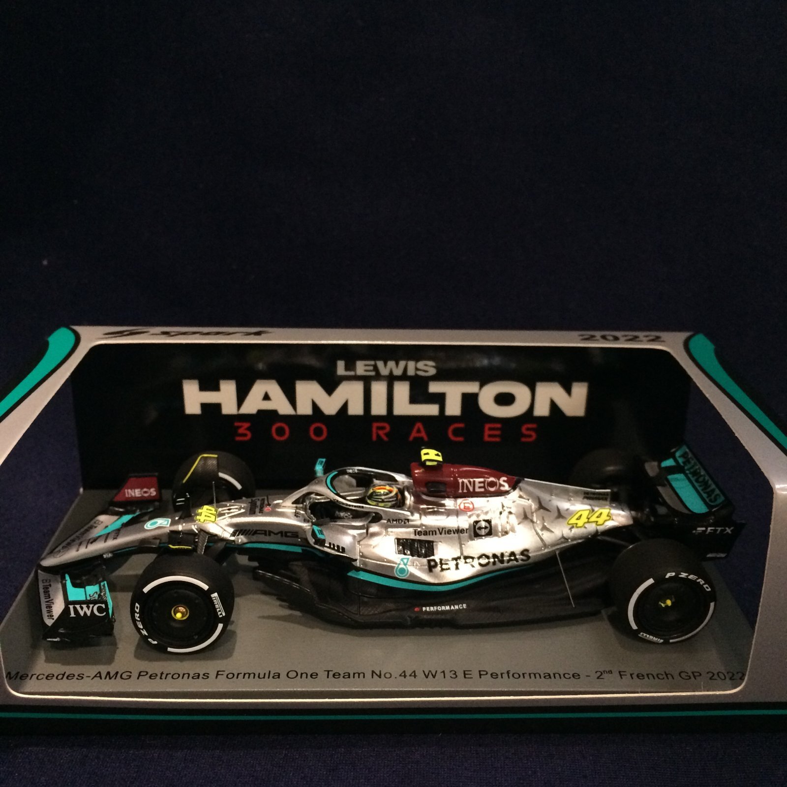 画像1: セカンドハンド品●SPARK1/43 MERCEDES-AMG PETORONAS W13 2nd FRENCH GP 2022 (L.ハミルトン）#44