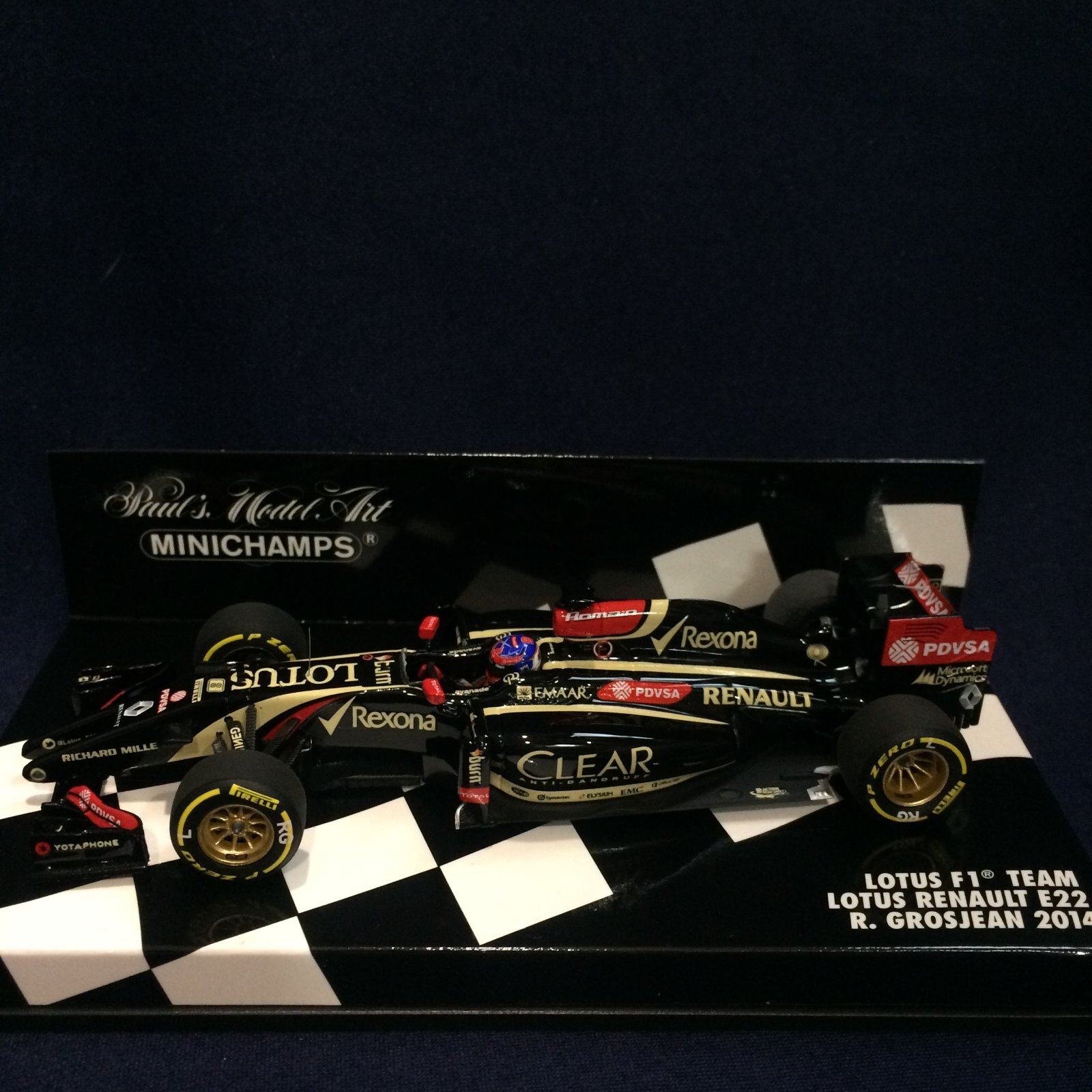 画像1: セカンドハンド品●PMA1/43 LOTUS RENAULT E22 (R.グロージャン）2014 #8 