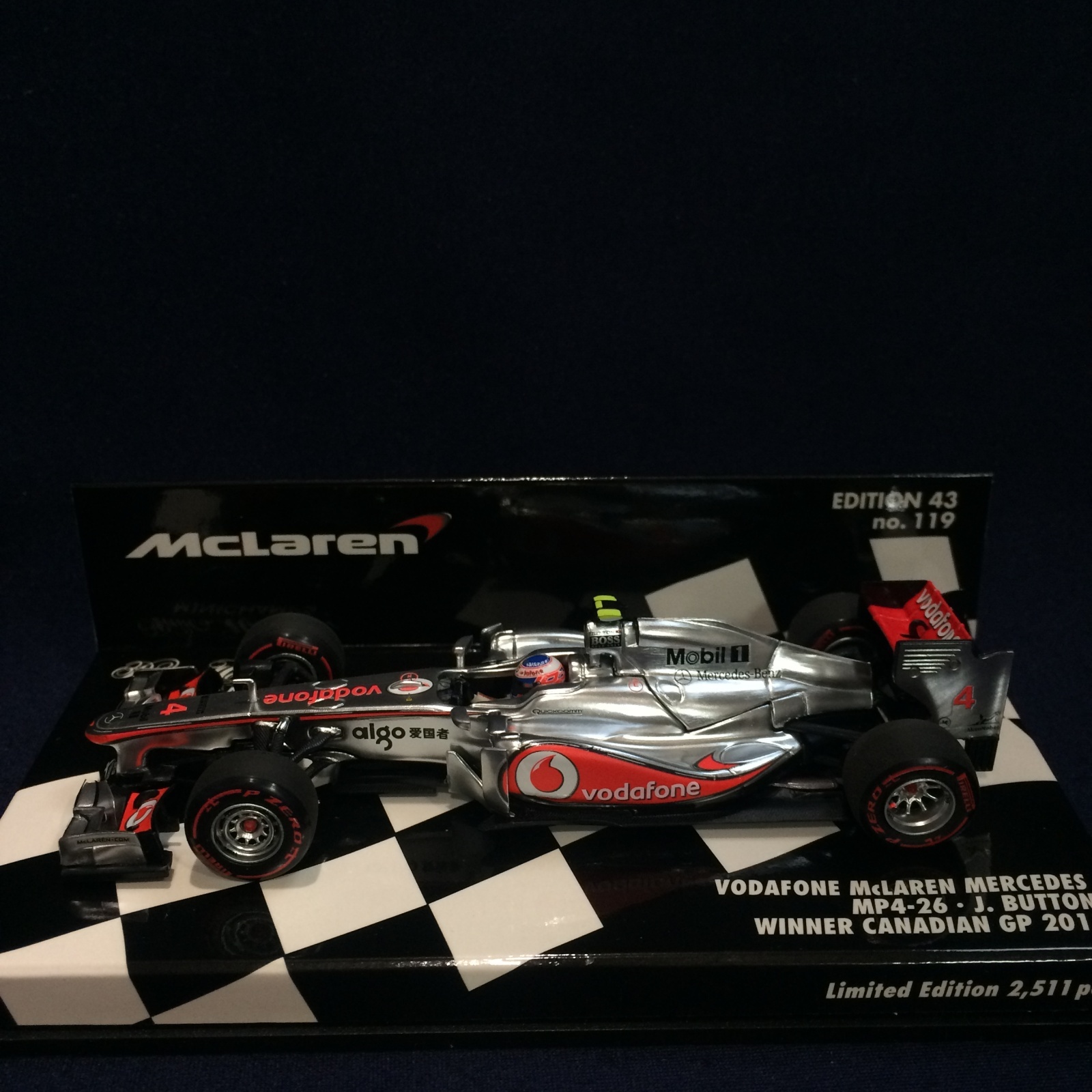 画像1: セカンドハンド品●PMA1/43 VODAFONE McLAREN MERCEDES MP4-26 WINNER CANAADIAN GP 2011 (J.バトン）#4