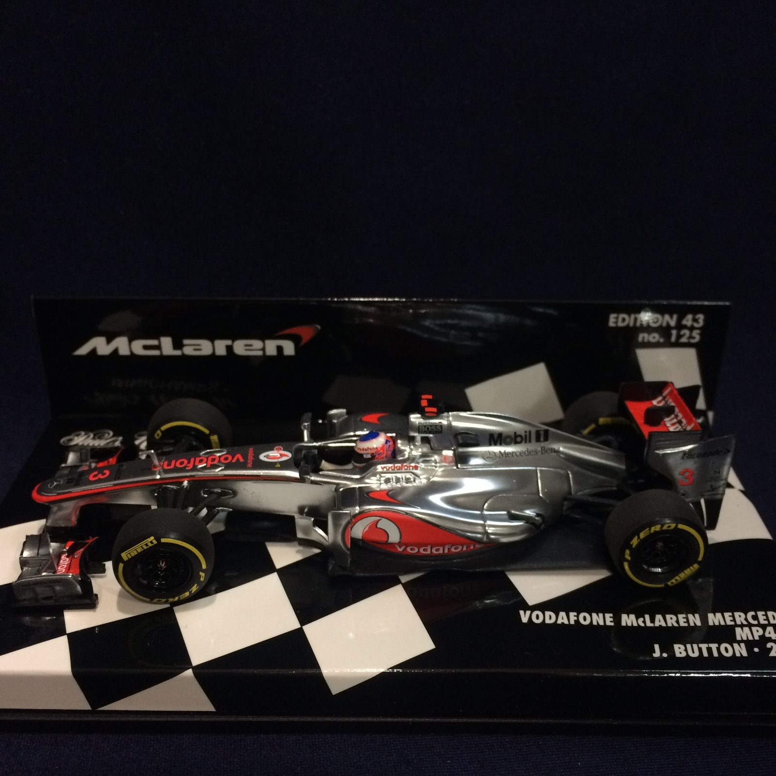画像1: セカンドハンド品●PMA1/43 VODAFONE McLAREN MERCEDES MP4-27 (J.バトン）2012 #3