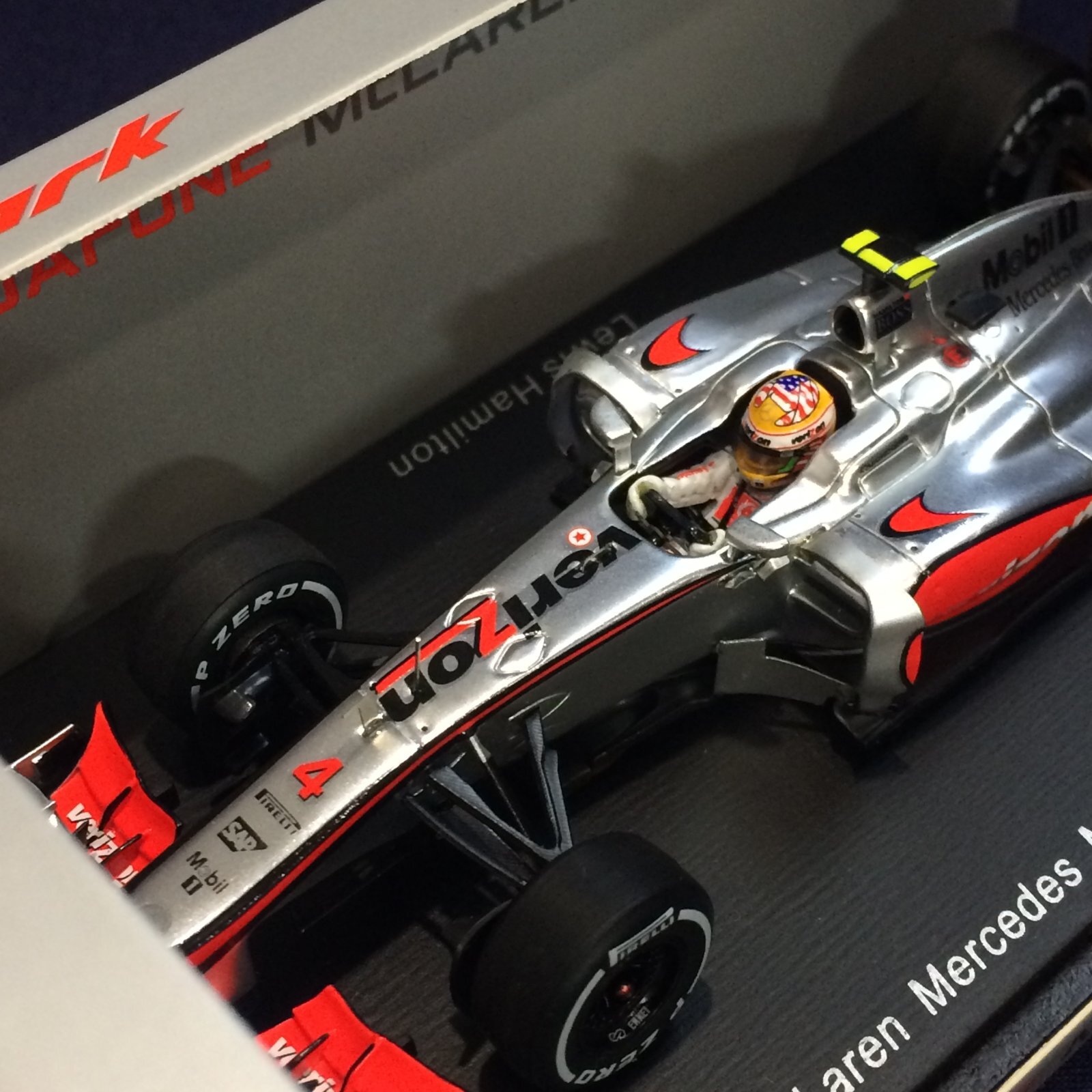 画像: セカンドハンド品●SPARK1/43 VODAFONE McLAREN MERCEDES MP4-27 WINNER US GP 2012 (L.ハミルトン）#4