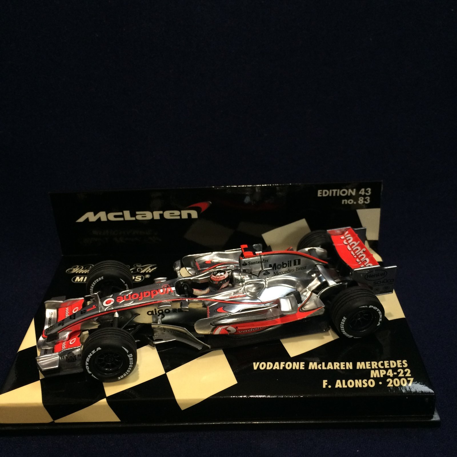 画像1: セカンドハンド品●PMA1/43 VODAFONE McLAREN MERCEDES MP4-22 (F.アロンソ）2007 #1