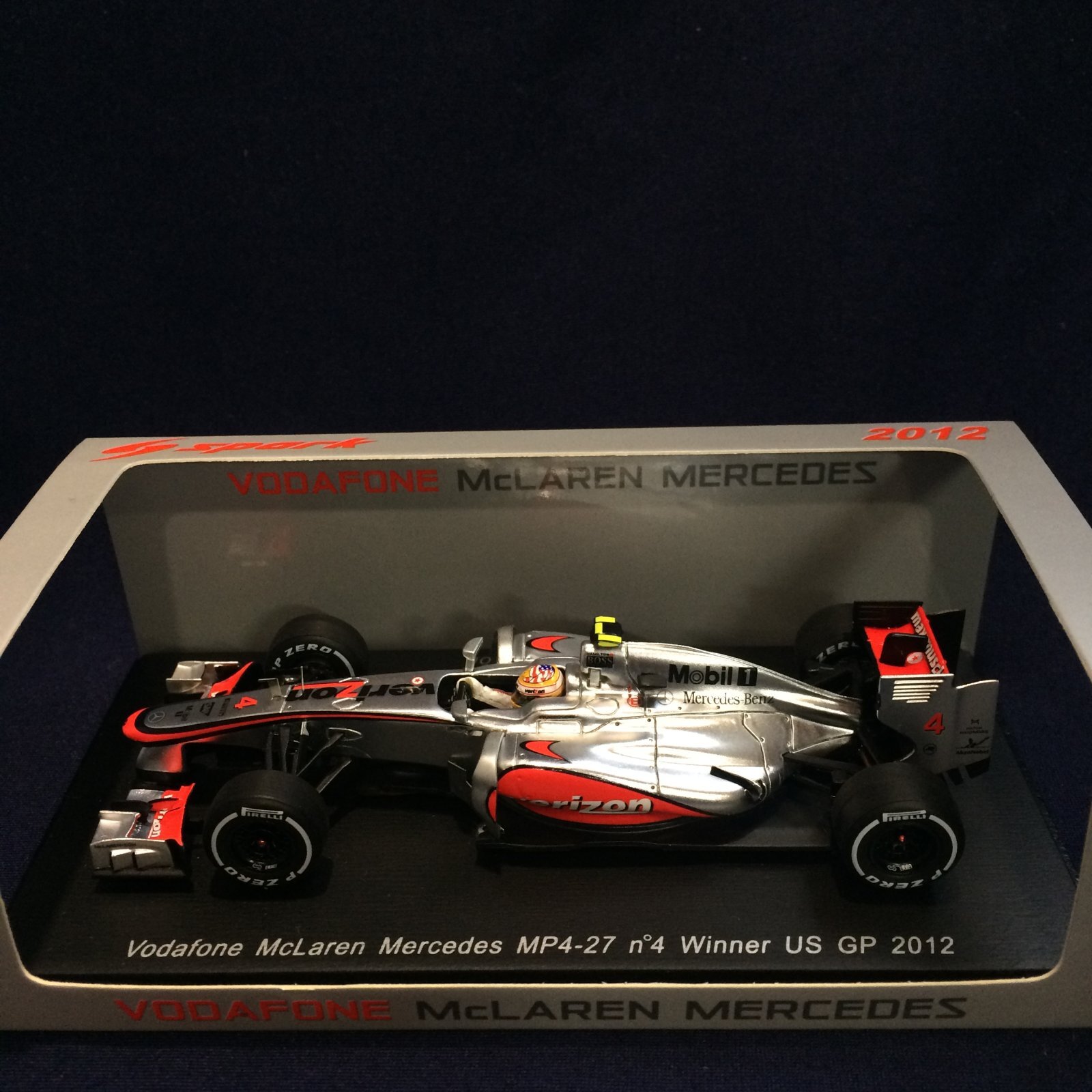 画像1: セカンドハンド品●SPARK1/43 VODAFONE McLAREN MERCEDES MP4-27 WINNER US GP 2012 (L.ハミルトン）#4