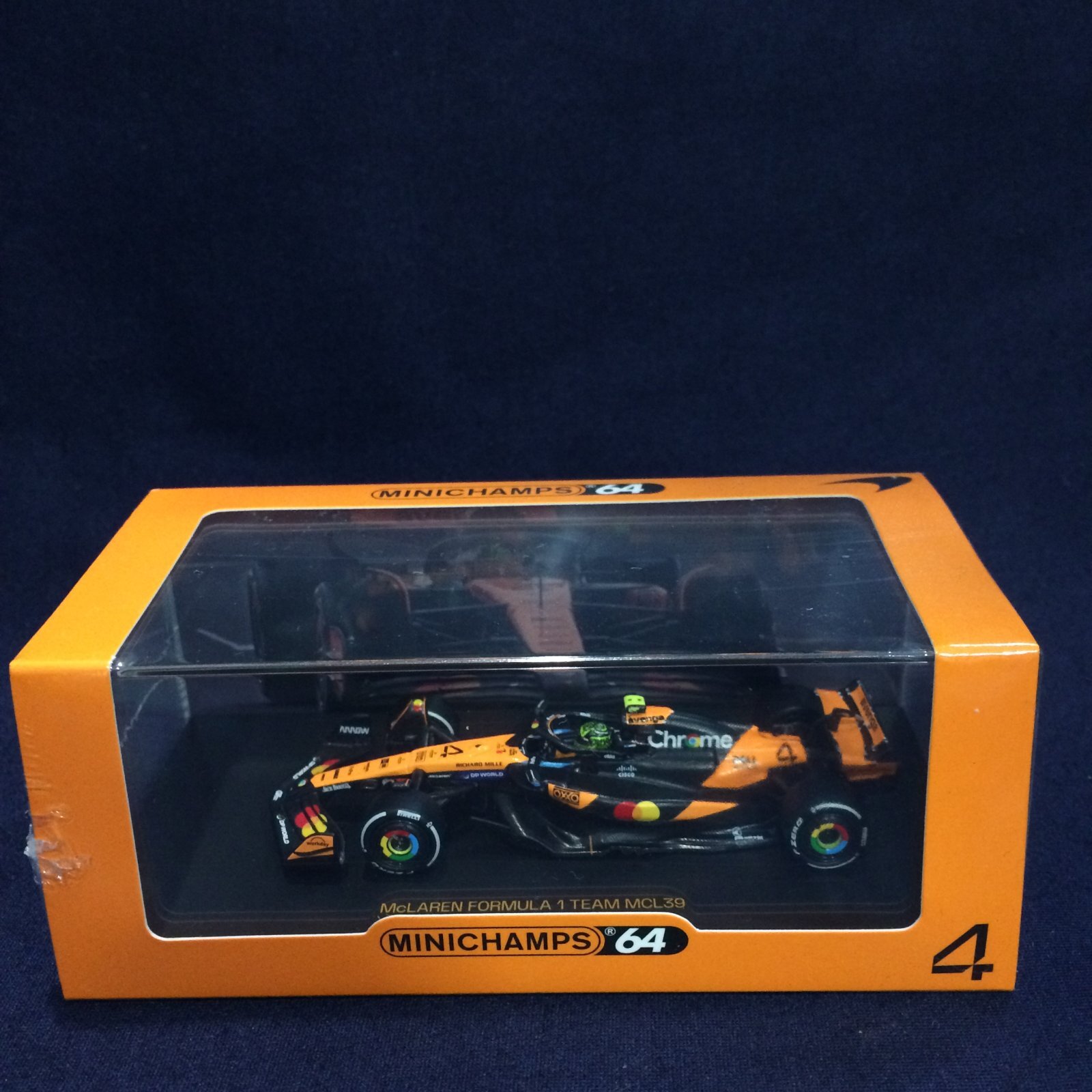 画像1: 新品正規入荷品●SPARK 1/64 McLAREN MCL39 CHINA GP 2025 (L.ノリス）#4