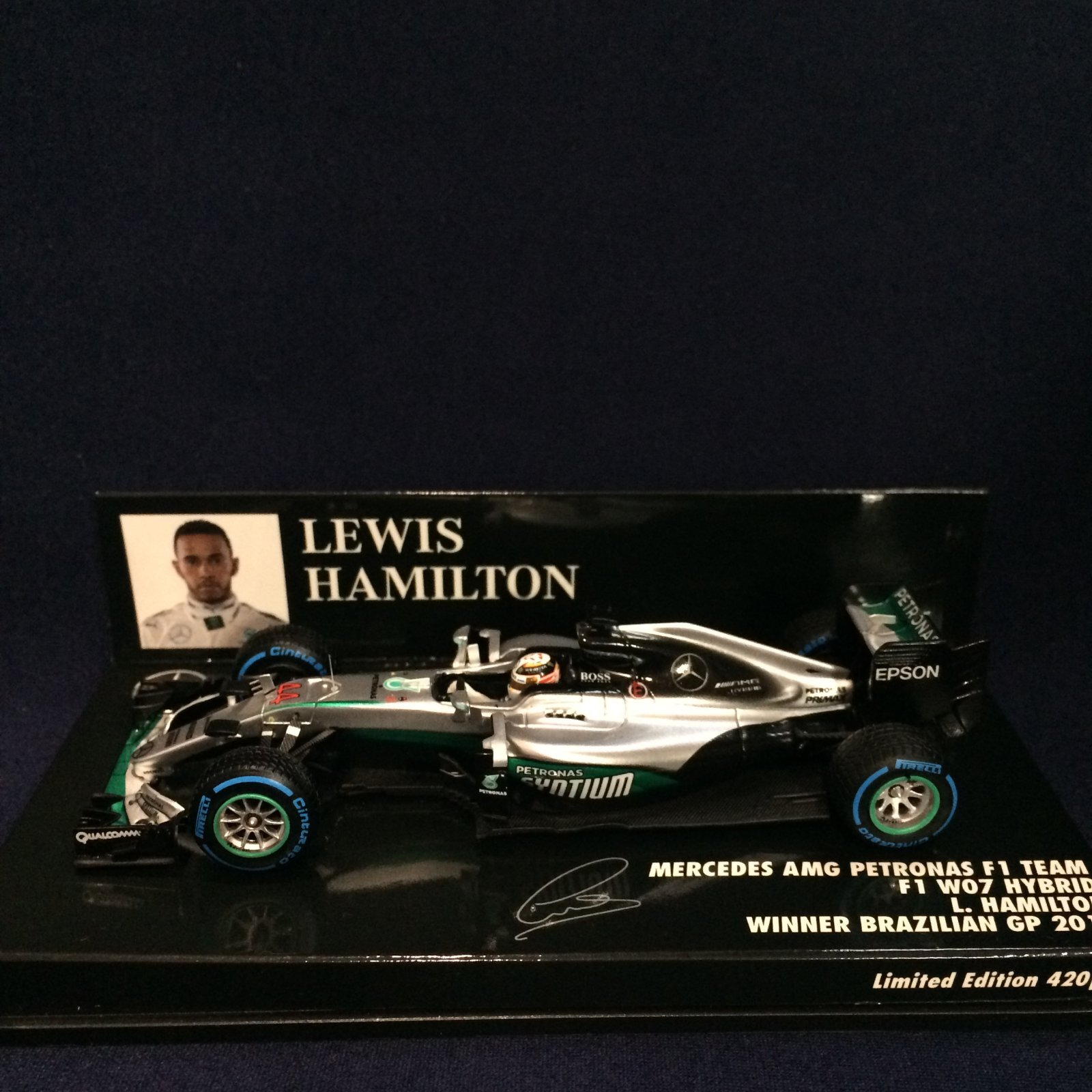 画像1: セカンドハンド品●PMA 1/43 MERCEDES-AMG W07 WINNER BRAZILIAN GP 2016 (L.ハミルトン）#44