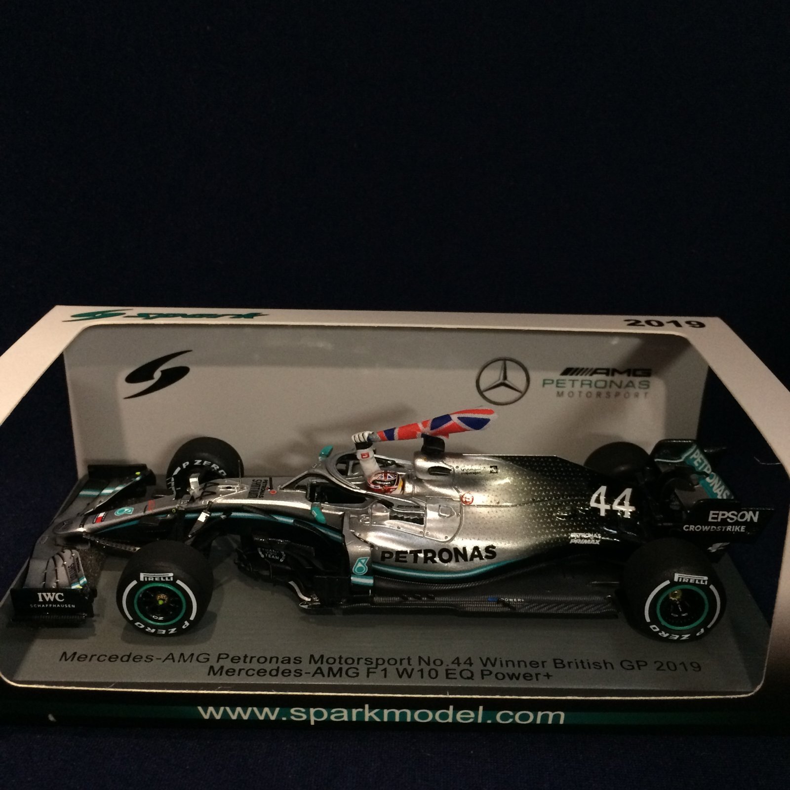 画像1: セカンドハンド品●SPARK1/43 MERCEDES-AMG W10 WINNER BRITISH GP 2019 (L.ハミルトン）#44