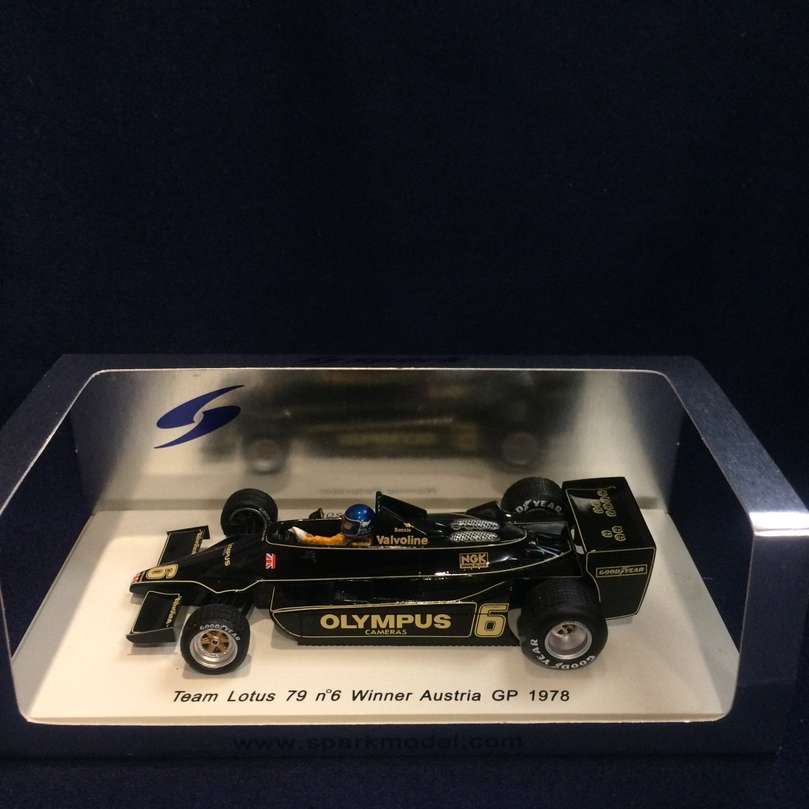 画像1: セカンドハンド品●SPARK 1/43 LOTUS 79 WINNER AUSTRIA GP 1978 (R.ピーターソン）#6