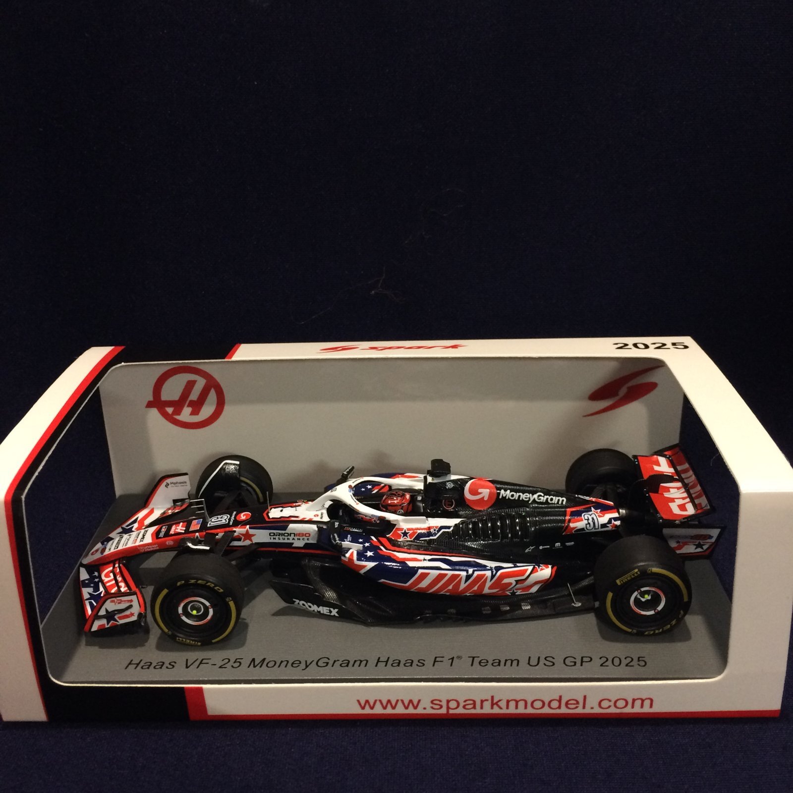 画像1: 新品正規荷品●SPARK1/43 MONEY GRAM HAAS VF-25 US GP 2025 (E.オコン）#31
