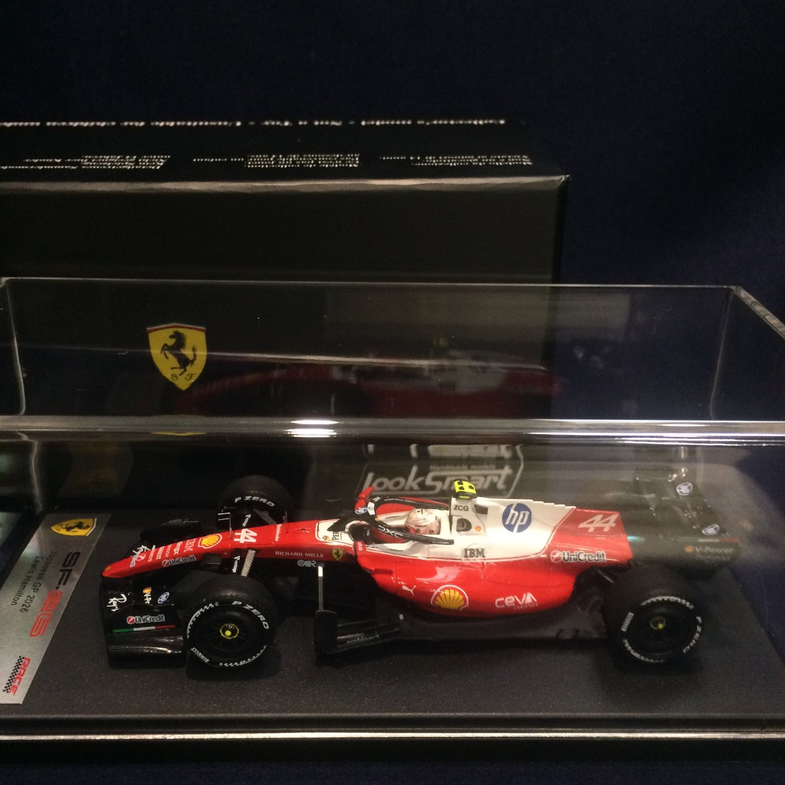 画像1: 新品正規入荷品●LOOKSMART1/43 FERRARI SF-26 JAPANESE GP 2026 (L.ハミルトン）#44